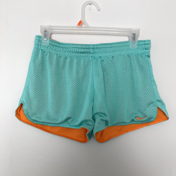 Nike shorts - Picture 1 of 4
